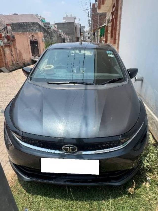 https://images10.gaadi.com/usedcar_image/4553196/original/processed_ad177740-1ab8-46d1-92d0-dc31085c8706.jpeg?imwidth=6400
