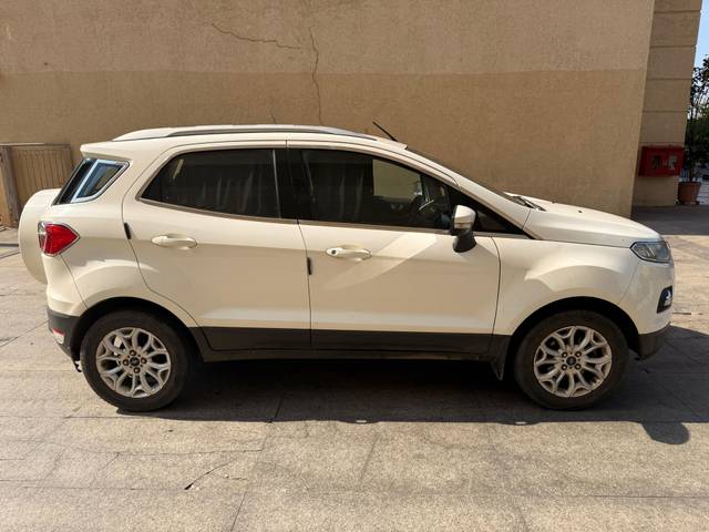 https://images10.gaadi.com/usedcar_image/4553207/original/ba2382e613baa281070e2651b9eb248c.jpg?imwidth=6401