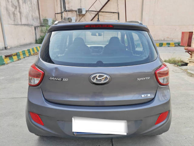 https://images10.gaadi.com/usedcar_image/4553226/original/processed_b7bebce6ccfada514f226ce061768dba.png?imwidth=6402