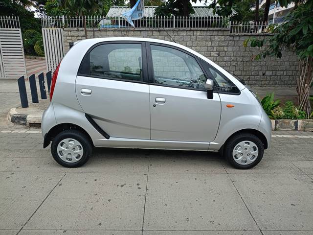 https://images10.gaadi.com/usedcar_image/4553228/original/c78f2300a873d05690a2143e5bc0cce7.jpeg?imwidth=6401
