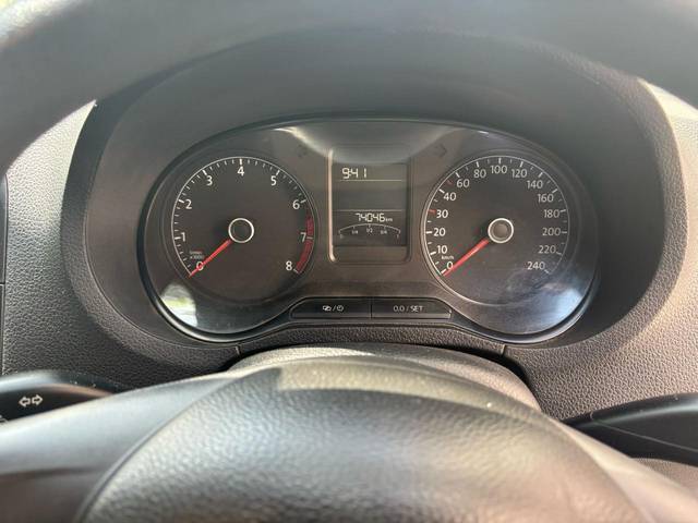 https://images10.gaadi.com/usedcar_image/4553241/original/743a32a23f25a61a10750a306c311122.jpg?imwidth=6402