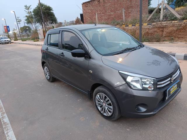 https://images10.gaadi.com/usedcar_image/4553246/original/processed_a08ea53f61477d63b1b9a716f2495975.jpg?imwidth=6400