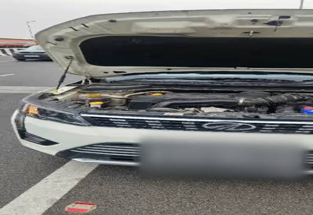 https://images10.gaadi.com/usedcar_image/4553262/original/560c2771-170a-467a-83bf-3e85b12ed9fc.?imwidth=6402