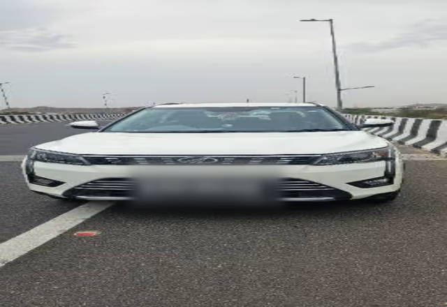 https://images10.gaadi.com/usedcar_image/4553262/original/7748b11e-e887-4143-932c-774cad172f63.?imwidth=6400