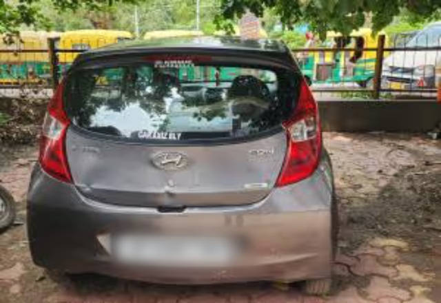 https://images10.gaadi.com/usedcar_image/4553273/original/d5a05b91-e815-465b-beed-6356609f9014.?imwidth=6402