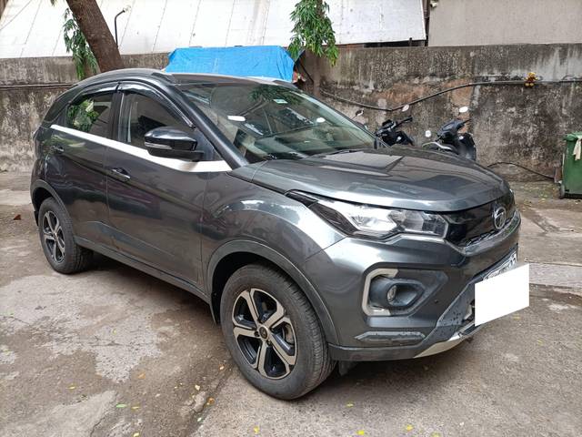 https://images10.gaadi.com/usedcar_image/4553418/original/processed_606000d673e44e57ca2c95d6b48bd402.jpg?imwidth=6400
