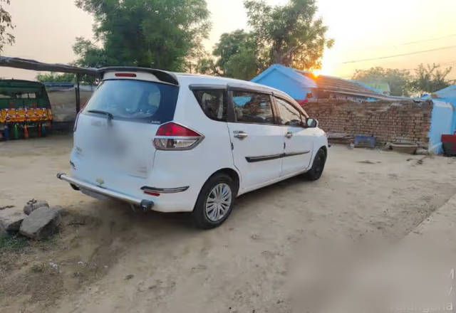 https://images10.gaadi.com/usedcar_image/4553463/original/7652ed05-50b1-4835-8d26-2a6af7d83010.?imwidth=6400