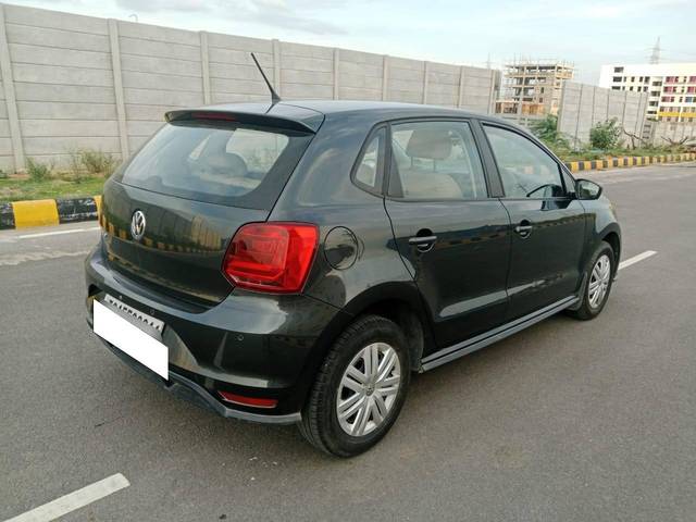 https://images10.gaadi.com/usedcar_image/4553465/original/processed_349574e8a17d437dd41ad164159c83b2.jpg?imwidth=6402