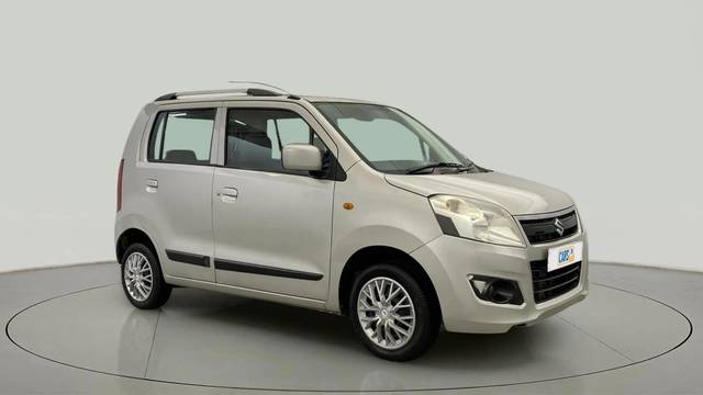 https://images10.gaadi.com/usedcar_image/4553468/original/4b5dc85691994e22733411cdc3e720ce.jpg?imwidth=6400