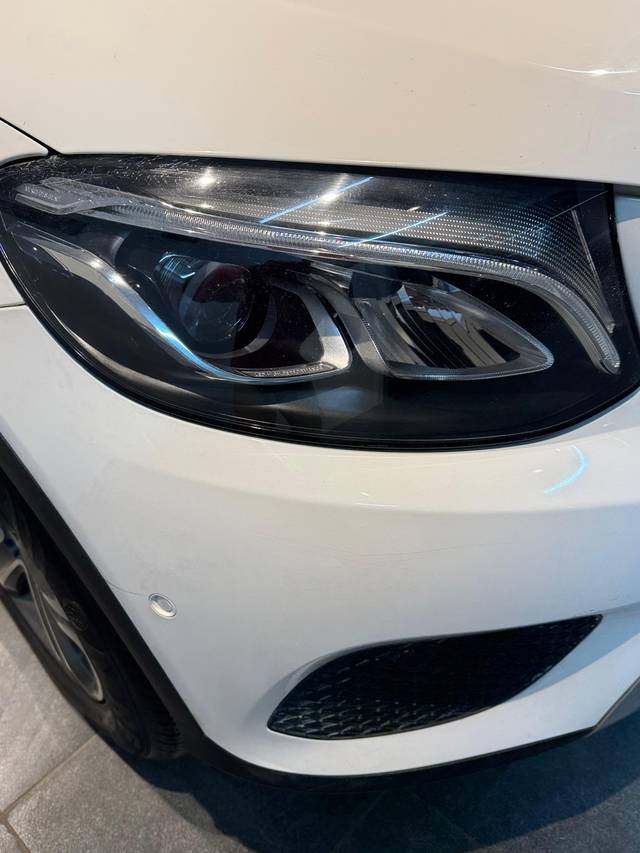 https://images10.gaadi.com/usedcar_image/4553472/original/88594cf3c97a34ad4657349c18e8c59b.jpg?imwidth=6402