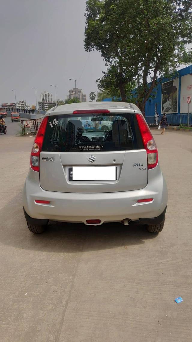 https://images10.gaadi.com/usedcar_image/4553477/original/processed_d939b192610fc6655ec7d2b751bb037d.jpg?imwidth=6402