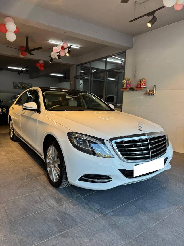 https://images10.gaadi.com/usedcar_image/4553491/original/processed_55d662070d18a642c0afaaf49d603f37.jpg?imwidth=6400