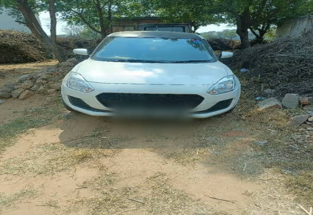 https://images10.gaadi.com/usedcar_image/4553492/original/d9c993a7-fd14-4c4e-a169-7ff629eb30b6.?imwidth=6400