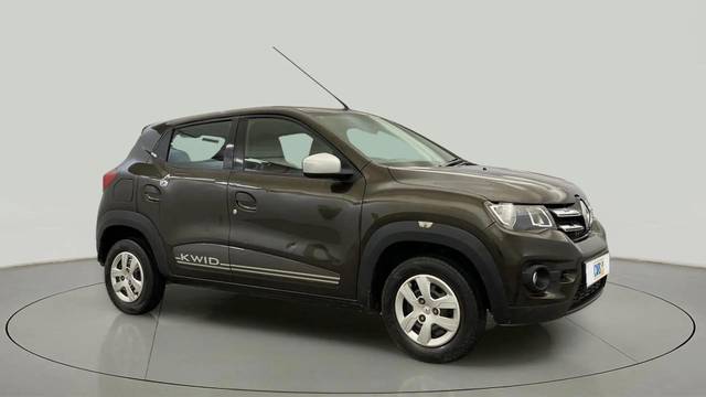 https://images10.gaadi.com/usedcar_image/4553496/original/ee294dabb2d0d1ddbc8c83bbc18e1ac3.jpg?imwidth=6400