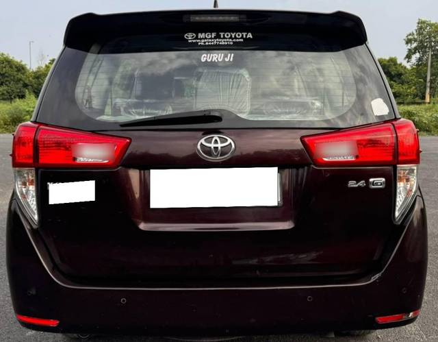 https://images10.gaadi.com/usedcar_image/4553566/original/processed_16891465ec017680e22b5c666e312f5a.jpg?imwidth=6402