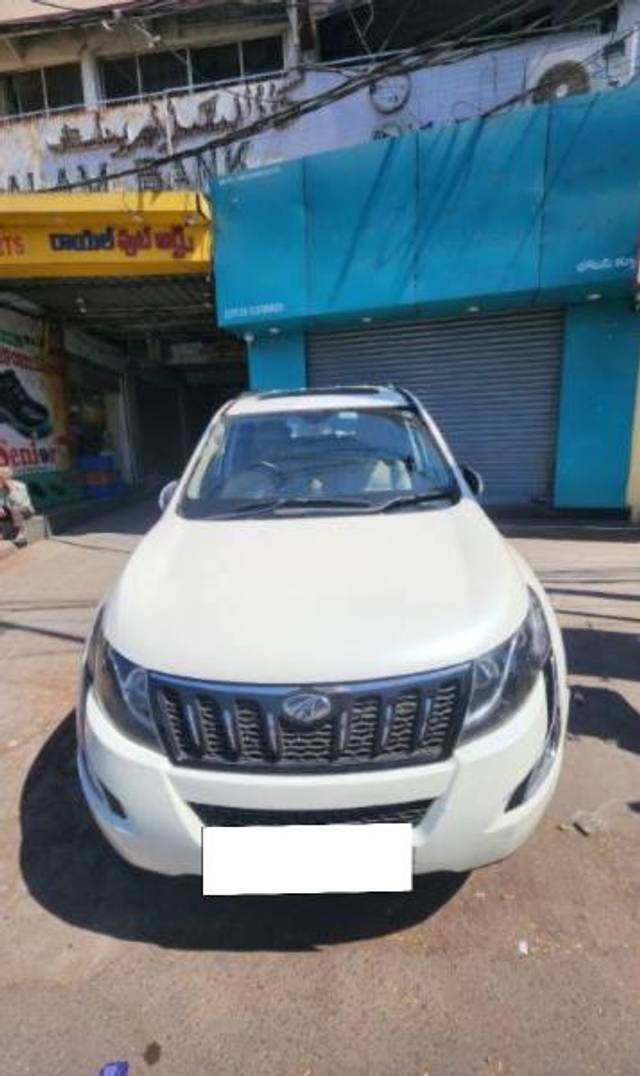 https://images10.gaadi.com/usedcar_image/4553576/original/processed_b944a924-ae75-4e49-97fc-24a320b38e1c.jpg?imwidth=6402