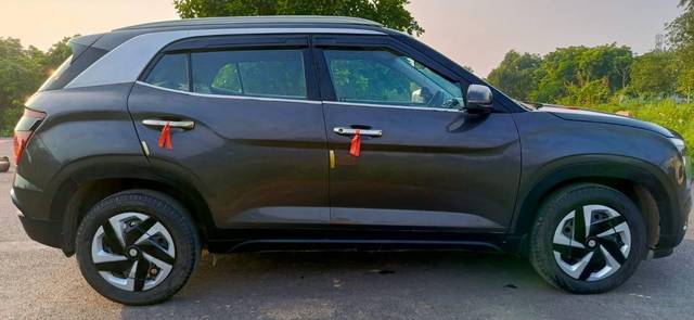 https://images10.gaadi.com/usedcar_image/4553577/original/processed_e35da4ad227f010377ad21c6c798843d.jpg?imwidth=6401