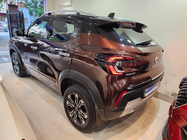 https://images10.gaadi.com/usedcar_image/4553581/original/c4ba098a0287fb6ceefd858cf307db99.jpg?imwidth=6402