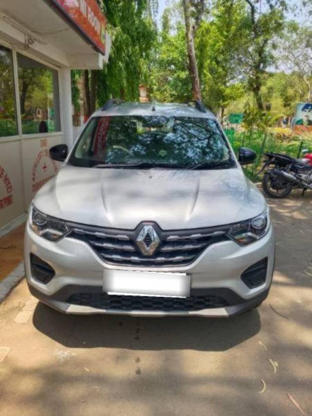 https://images10.gaadi.com/usedcar_image/4553583/original/processed_processed_97bde635-8865-47b8-94fb-57dc11bc5dcf.jpg?imwidth=6400