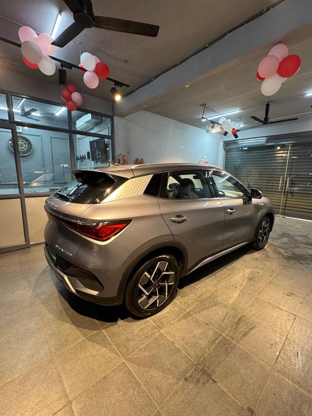 https://images10.gaadi.com/usedcar_image/4553600/original/2c255cd32ccadf8470b4803ad5b5227c.jpg?imwidth=6401