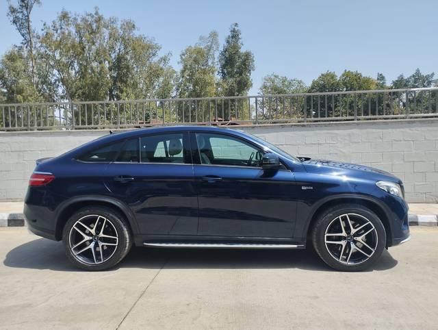 https://images10.gaadi.com/usedcar_image/4553610/original/3d6f5a819e90a49be1f204c494ac3656.jpg?imwidth=6401