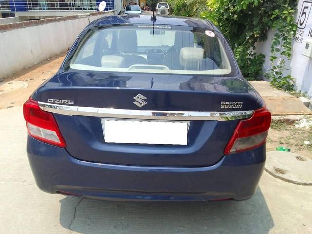 https://images10.gaadi.com/usedcar_image/4553613/original/processed_07a853ad113bbcf5b6293f96ea190d1c.jpg?imwidth=6402