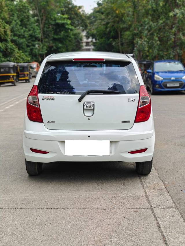 https://images10.gaadi.com/usedcar_image/4553621/original/processed_ef1f67a59687b95dfd1a5b3861b2f4a7.jpg?imwidth=6401