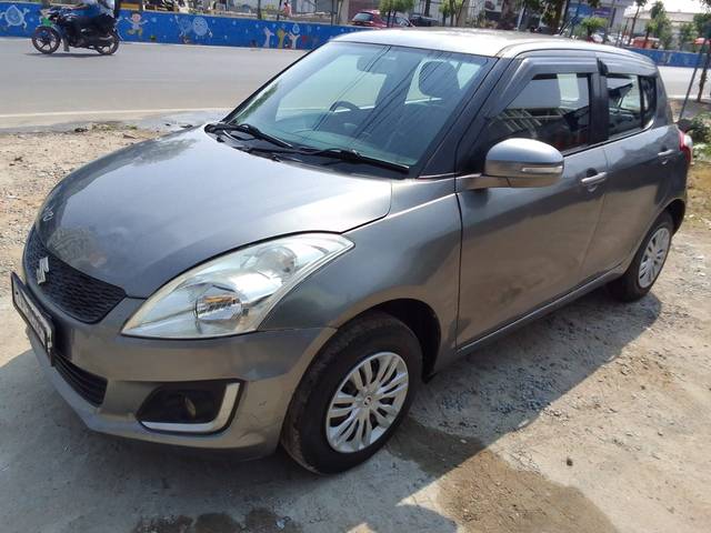 https://images10.gaadi.com/usedcar_image/4553630/original/fea0605d4674783802cdde1f93a7c26e.jpg?imwidth=6400