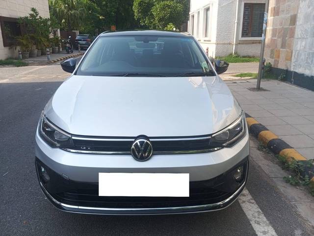 https://images10.gaadi.com/usedcar_image/4553642/original/processed_77e91cd2a8d20f5ca6e0d69d2b7501ce.JPG?imwidth=6402