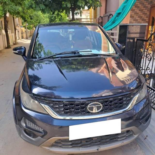 https://images10.gaadi.com/usedcar_image/4553661/original/processed_f1b71098-d6bd-47d9-b8df-830a738a70fa.jpg?imwidth=6400