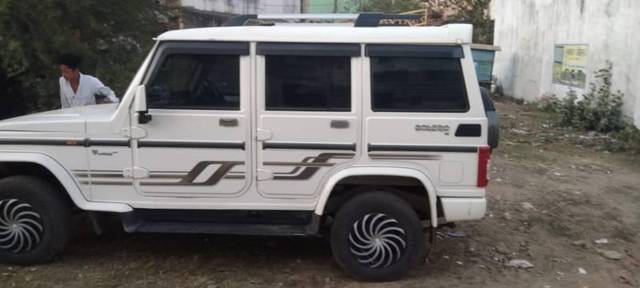 https://images10.gaadi.com/usedcar_image/4553729/original/processed_89a87194-c49d-4f02-b3c7-9f7514c1ae95.jpg?imwidth=6400