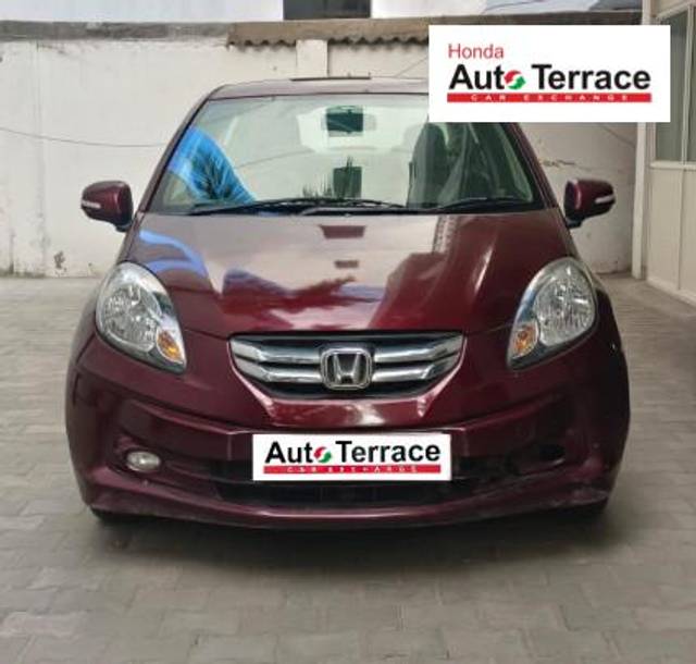 https://images10.gaadi.com/usedcar_image/4553733/original/b047d3ec5ab4c297a94ce231868f98d7.jpeg?imwidth=6400