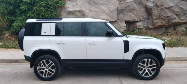 https://images10.gaadi.com/usedcar_image/4553738/original/a53c558ee68a88903d2b06d52b8bc5d8.jpg?imwidth=6401