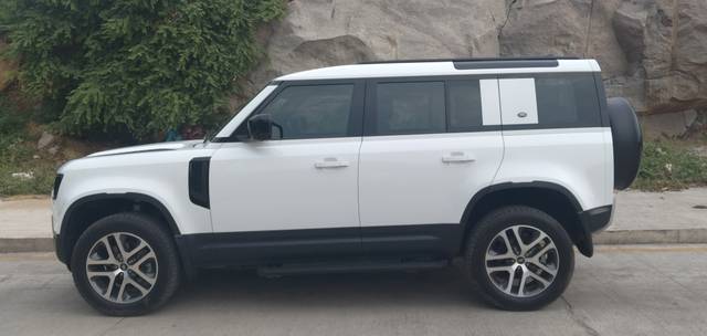 https://images10.gaadi.com/usedcar_image/4553738/original/ad4c11585880664a5dc5199c87a12cfe.jpg?imwidth=6402