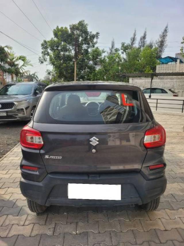 https://images10.gaadi.com/usedcar_image/4553748/original/processed_5836bafb-25a9-47f3-afb7-62fa9c939d29.jpg?imwidth=6402