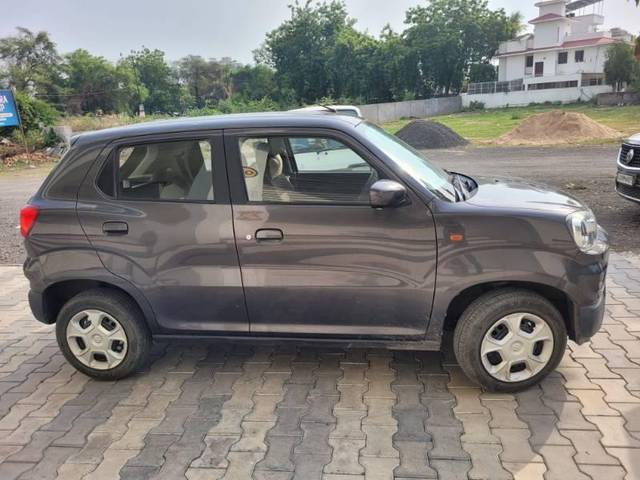 https://images10.gaadi.com/usedcar_image/4553748/original/processed_8443d7cf-eb51-4b11-b554-caa778a1252a.jpg?imwidth=6401