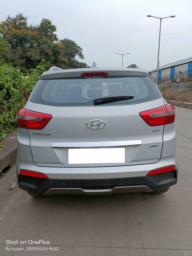 https://images10.gaadi.com/usedcar_image/4553789/original/processed_41e955167c1dae82b1721f14667f4c9a.jpg?imwidth=6401