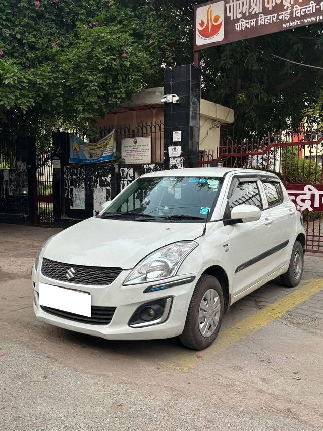 https://images10.gaadi.com/usedcar_image/4553794/original/processed_2384ad8aae20f6488cd25618f88d3c04.jpg?imwidth=6401