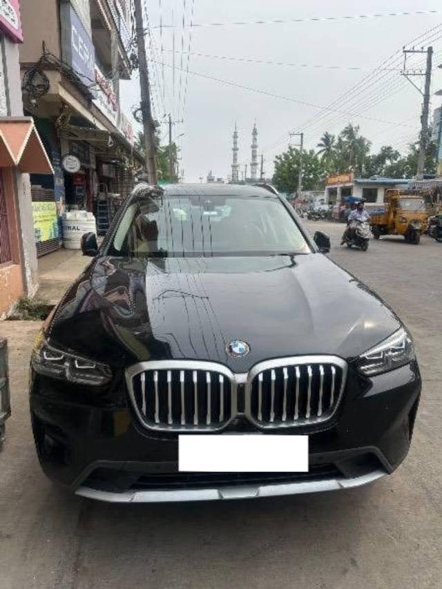 https://images10.gaadi.com/usedcar_image/4553813/original/processed_c59c6d42-0f90-456a-840e-65aad418df89.jpeg?imwidth=6400