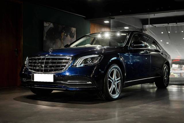 https://images10.gaadi.com/usedcar_image/4553875/original/processed_3601568661c4ed2c7aabca725a66c7dc.jpg?imwidth=6401