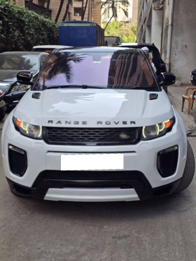 https://images10.gaadi.com/usedcar_image/4553876/original/processed_607c6572-6777-487f-a795-b0b49c3de75c.jpg?imwidth=6402