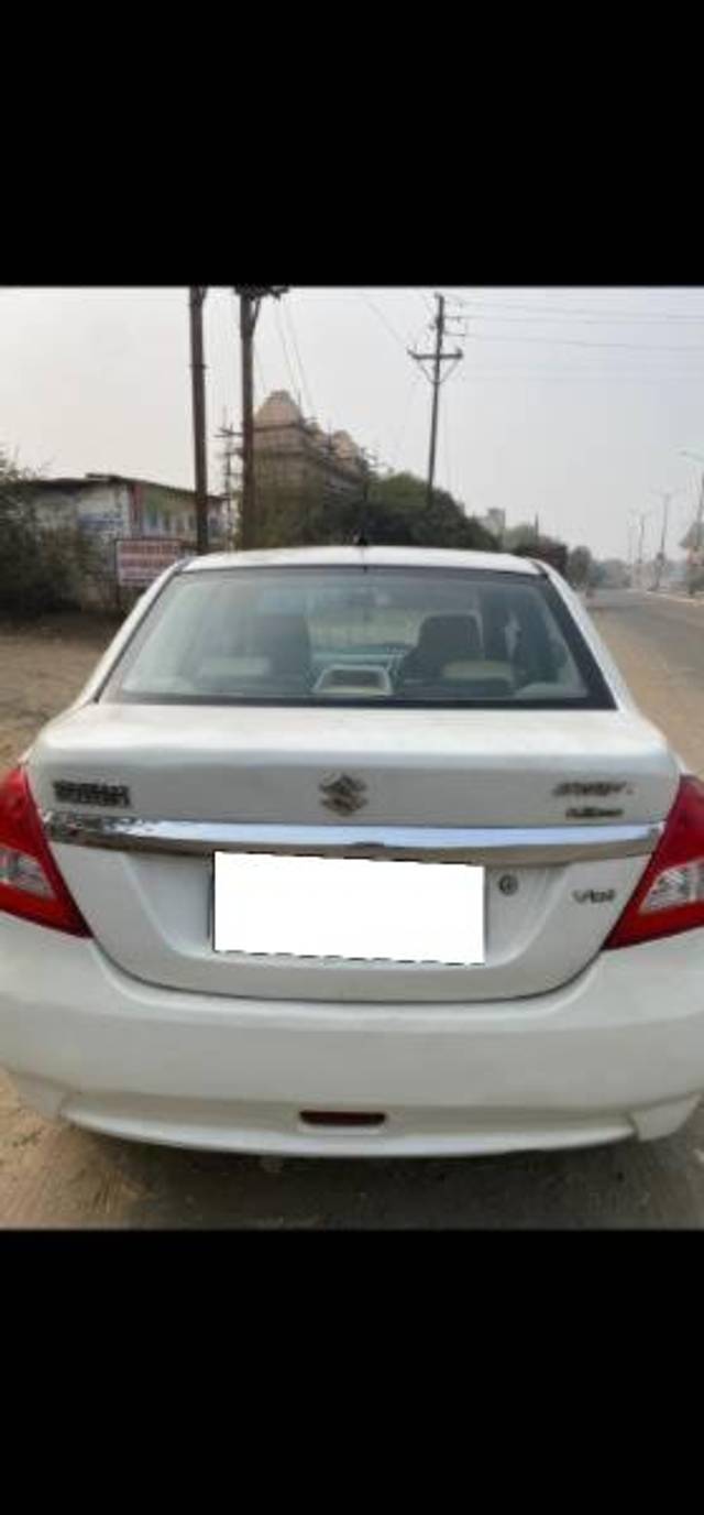 https://images10.gaadi.com/usedcar_image/4553887/original/processed_8e76b65b-72c5-4b51-8ef9-a00a279d5bee.jpg?imwidth=6401