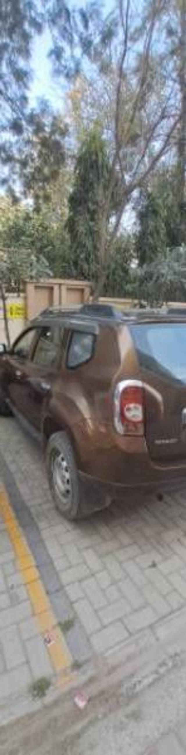 https://images10.gaadi.com/usedcar_image/4553889/original/processed_37da52be-a3db-4238-a20a-7d66603b69fd.jpg?imwidth=6401