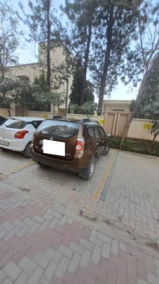 https://images10.gaadi.com/usedcar_image/4553889/original/processed_59950a20-12d7-40a3-a8de-93c38277f79c.jpg?imwidth=6402