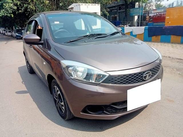 https://images10.gaadi.com/usedcar_image/4553912/original/processed_31959361f783d356f15667193635f583.jpg?imwidth=6400