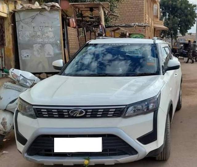 https://images10.gaadi.com/usedcar_image/4553917/original/processed_af925162-f9e4-4af0-abc9-291c51507fb2.jpg?imwidth=6400