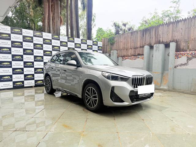 https://images10.gaadi.com/usedcar_image/4553928/original/processed_6582aeca-b4f4-429a-a7f3-e46b38c38916.jpg?imwidth=6400