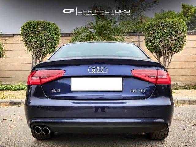 https://images10.gaadi.com/usedcar_image/4553931/original/processed_98e9814776b2555018d2e8062ee2fa40.jpeg?imwidth=6402