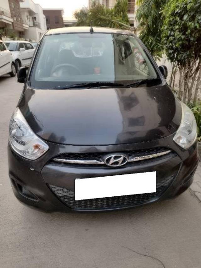 https://images10.gaadi.com/usedcar_image/4553935/original/processed_be744a7d-6608-4061-89f1-f434c9b0ccd3.jpg?imwidth=6400