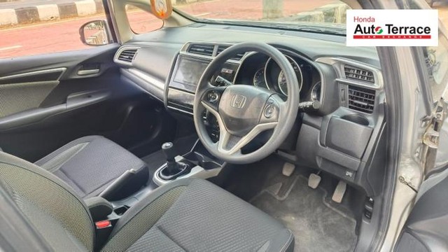 Honda WR-V i-DTEC VX Second-hand 2018 Honda WR-V i-DTEC VX for sale in Bhopal-11